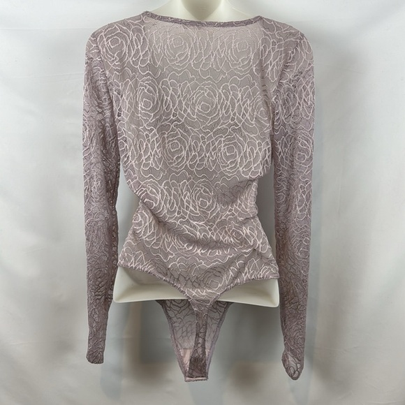 Free People Intimately In My‎ Head Sheer Lace Lilac Purple Bodysuit Size M - NEW - Picture 11 of 16